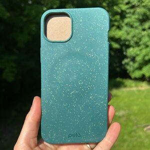 GREEN PELA IPHONE 14 MAX SUSTAINABLE CASE